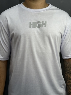 Camisa high na internet