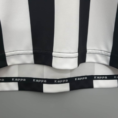 Camisa Juventus Retrô 1999/2000 Preta e Branca - Kappa