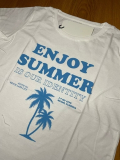 REMERA BASIC ENJOY SUMMER - comprar online