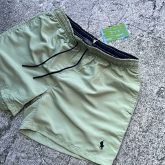 SHORT POLO LISO VERDE AGUA