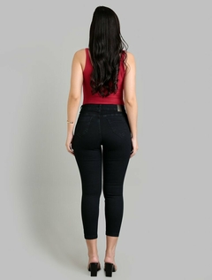 Capri Escura Alepo Black-Jeans 1760521 - comprar online