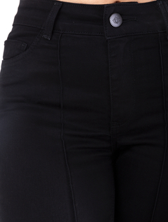 Calça Cigarrete Escura Alepo Black Peletizado-Jeans 1762235 - loja online