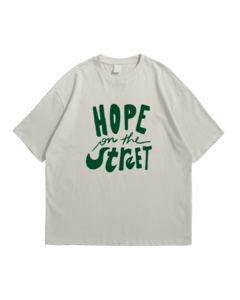 T-shirt modelo Oversized - Hope on the street (30 dias para envio)