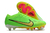 Chuteira Nike Mercurial Vapor 15 Air Zoom SG PRO na cor Verde com partes em Amarelo e Branco junto com um solado Rosa