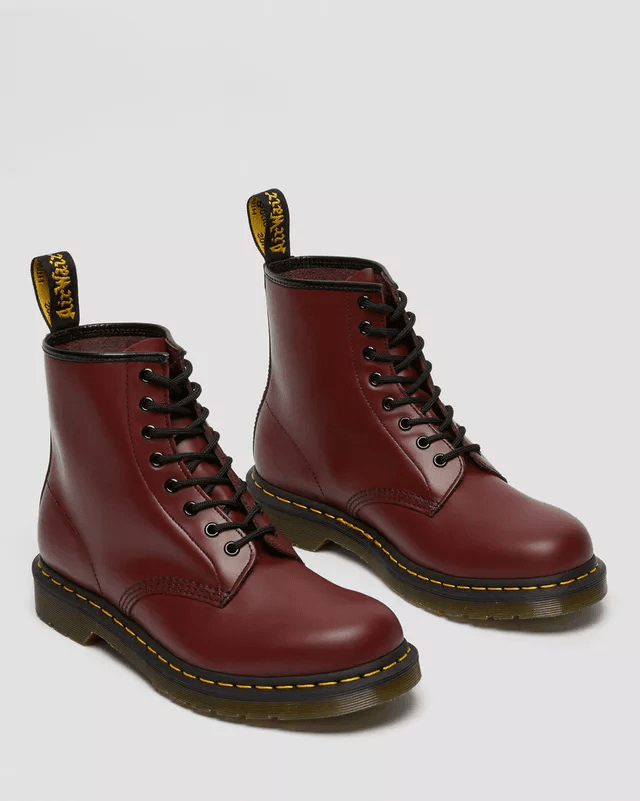 1460 CHERRY RED SMOOTH BOOTS - Dr Martens Brasil