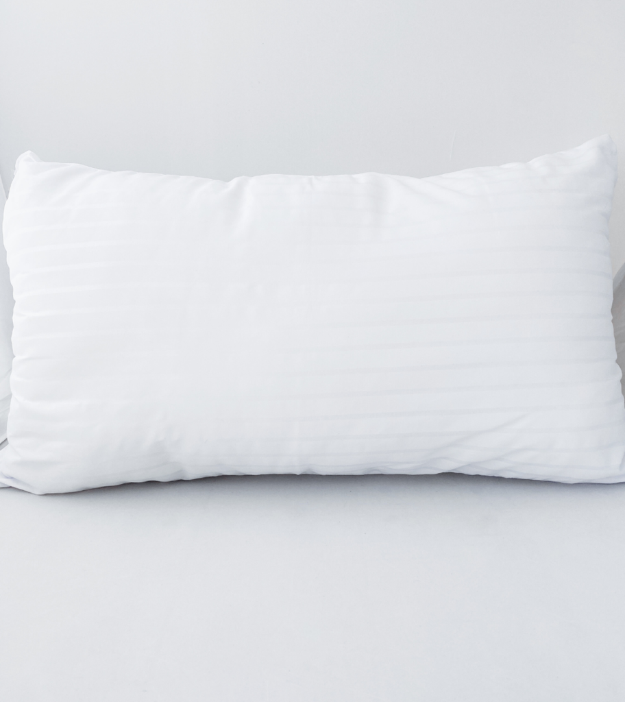 Almohada Fieldcrest by Cannon con funda de tela percal 100 algodon