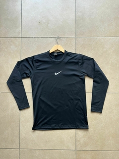 CAMISETA TERMICA NIKE