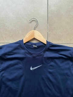 CAMISETA TERMICA NIKE AZUL FRIZADA - comprar online