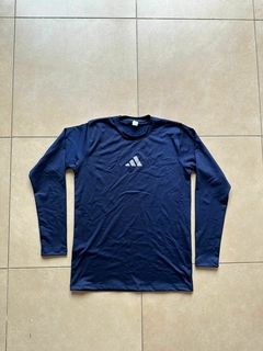 REMERA TERMICA ADIDAS AZUL FAQ INDUMENTARIA