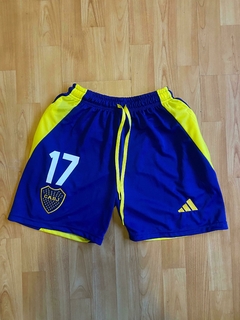 SHORT BERMUDA CON CIERRE ADVINCULA BOCA JUNIORS CON NUMERO TITULAR 2025