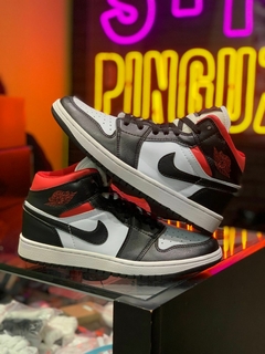 JORDAN 1 MID GYM RED TALLA 22.5CM Comprar en Pinguz