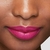 Batom Lipstick TechnoSatin Shiseido 422 FuschiaFlux 3,3g - Lord Perfumaria