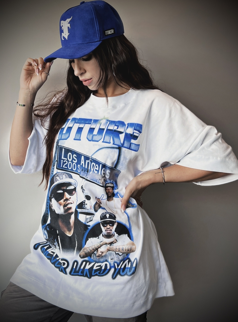 CAMISETA FEMININA OVERSIZED FUTURE BRANCA