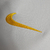 Camisa Kaizer Chiefs II 22/23 - Torcedor Nike Masculina - Branca com detalhes em amarelo e preto - loja online