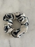 Scrunchie estrellas blanca