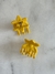 Broche Flor Amarillo Fuerte