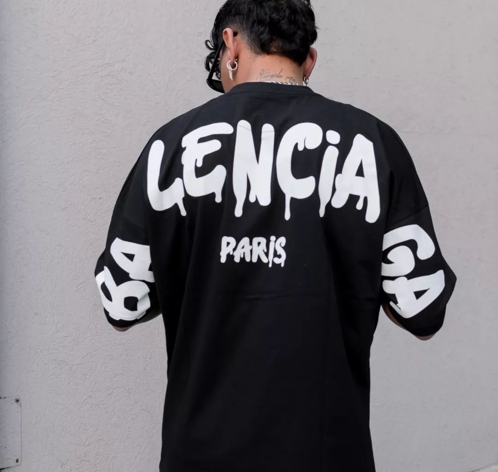 Remera oversize balenciaga Comprar en Club de pilchas