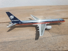 AEROMEXICO BOEING 757-200 en internet