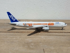 ALL NIPPON AIRWAYS (ANA) BOEING 767-300 "STAR WARS" en internet