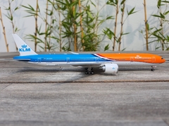 KLM BOEING 777-300 "ORANGE PRIDE" 1:400 MARCA PHOENIX MODELS en internet