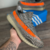 Tênis Yeezy Boost 350 - Cinza e Laranja