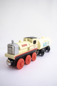 Imagen de Combo Tren Stanley + Vagón Milk de madera - Thomas & Friends - Importado