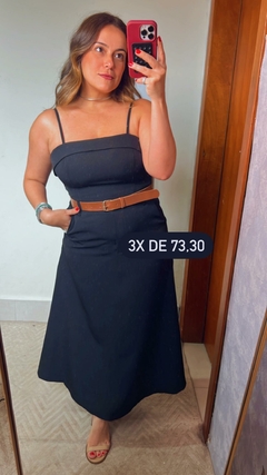 CONJUNTO DE SAIA COM CINTO E CROPPED DE ALÇA