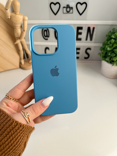 Case de Silicone 14 Pro