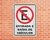 Placa Proibido Estacionar Entrada e Saída de Veículos (Cod: ES03) - comprar online