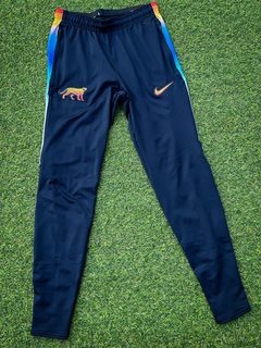 Pantalon Nike Dri-Fit Los Pumas