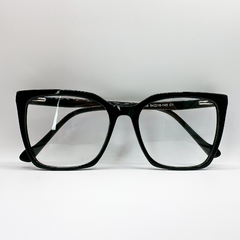 Óculos Thais na internet