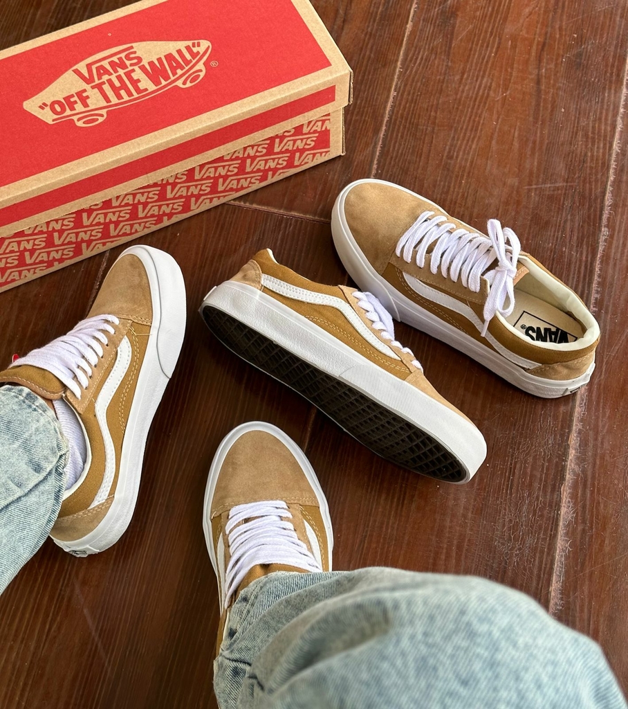 TENIS VANS OLD SKOOL BEGE - Comprar em EXCLUSIVE OUTLET