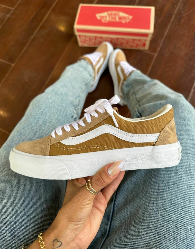 TENIS VANS OLD SKOOL BEGE - Comprar em EXCLUSIVE OUTLET