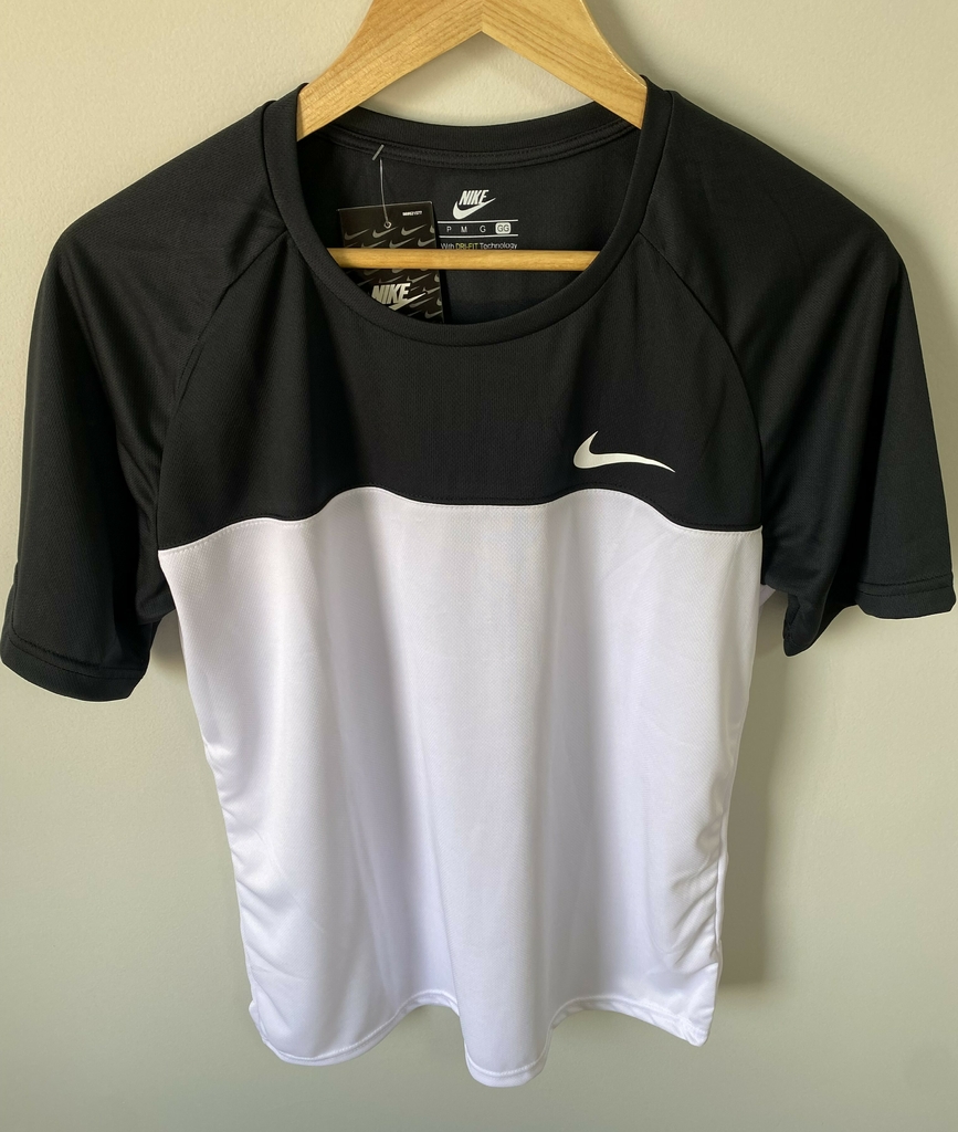 Blusa hotsell esportiva nike