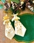 Servilleta de Tela Bordada color blanco invierno Copos de nieve dorados - comprar online