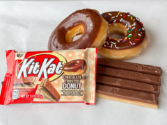 Kit Kat Chocolate Frosted Donut - comprar online