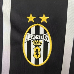 Camisa Retrô Juventus 2000/2001 Away na internet