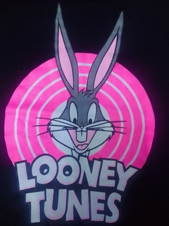 T-Shirt Looney Tunes na internet