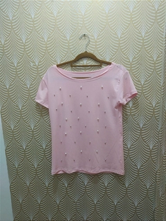 Camiseta Feminina com aplicação de pérola - Veríssima Modas