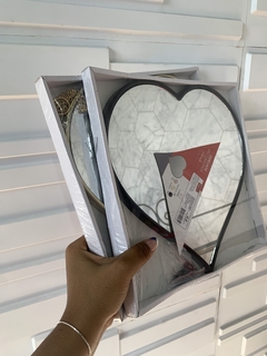 Espelho decorativo de coração - comprar online