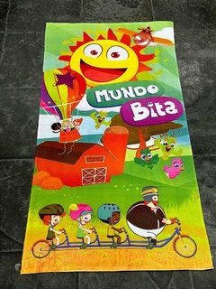Toalha de Banho Infantil Temas Personagens - comprar online