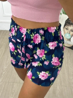 Shorts Feminino Tecido Plano com elástico cintura - comprar online