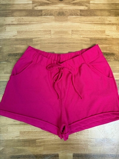 Short plus size com bolso pink
