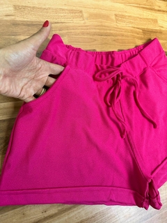 Short plus size com bolso pink - comprar online