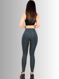 Leggings deportivo O Casual para mujer con bolsas laterales y detalles en malla - MALABIS