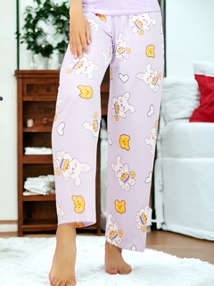 SET PIJAMA DE MUJER DE PANTALON Y BLUSA ESTAMPADO - comprar en línea