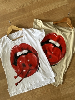 Remera Cherry Lips - comprar online