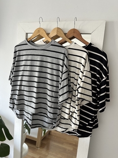 Remera Rayada Oversize