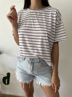 Remera Crop Oversize Rayada - comprar online