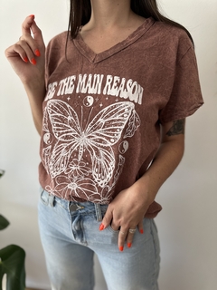 Remera Nevada Main Reason - Karma Mayorista